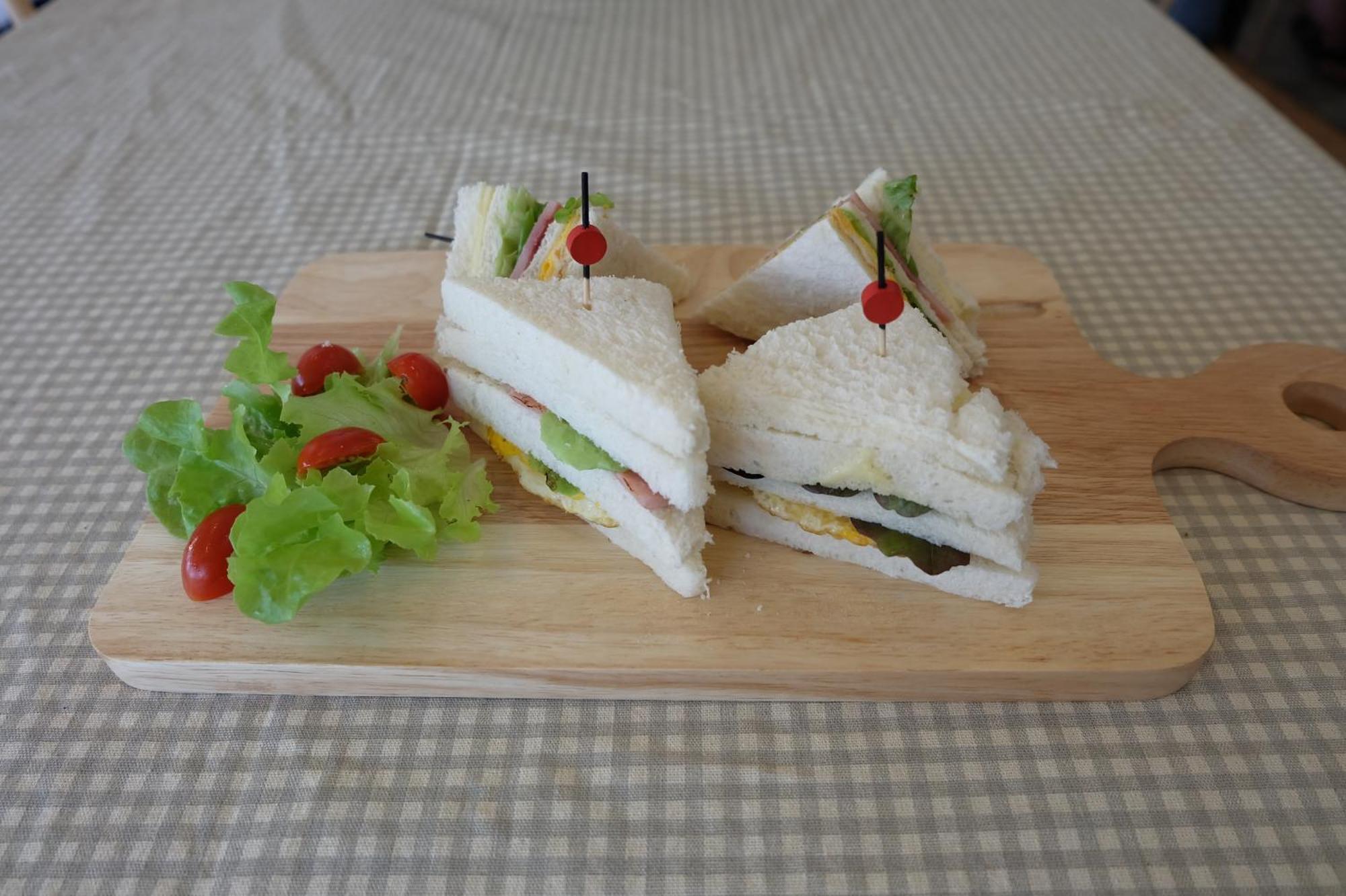 The Grace House Chiangmai Bed & Breakfast - Chiang Mai — Photos 1
